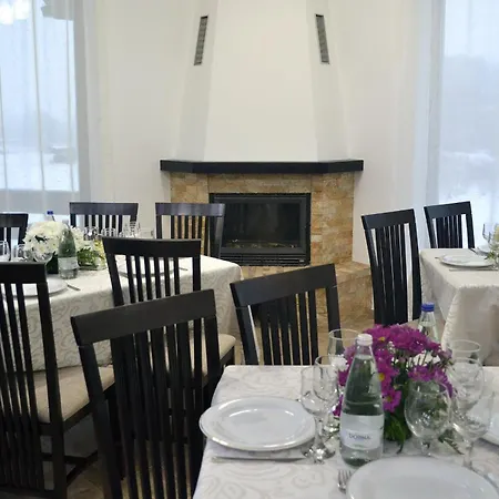 Bed & Breakfast Casa Domneasca Cacica